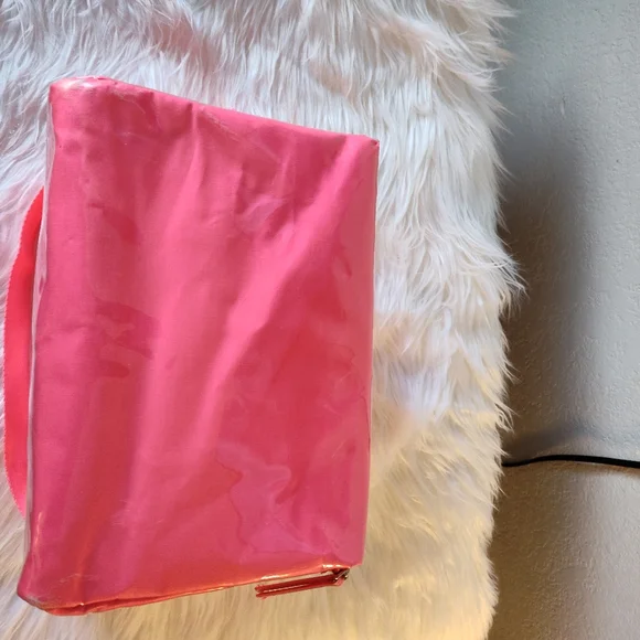 Victoria's Secret Pink and Yellow Beach Angel Crossbody Lunch Bag - Picture 5 of 7